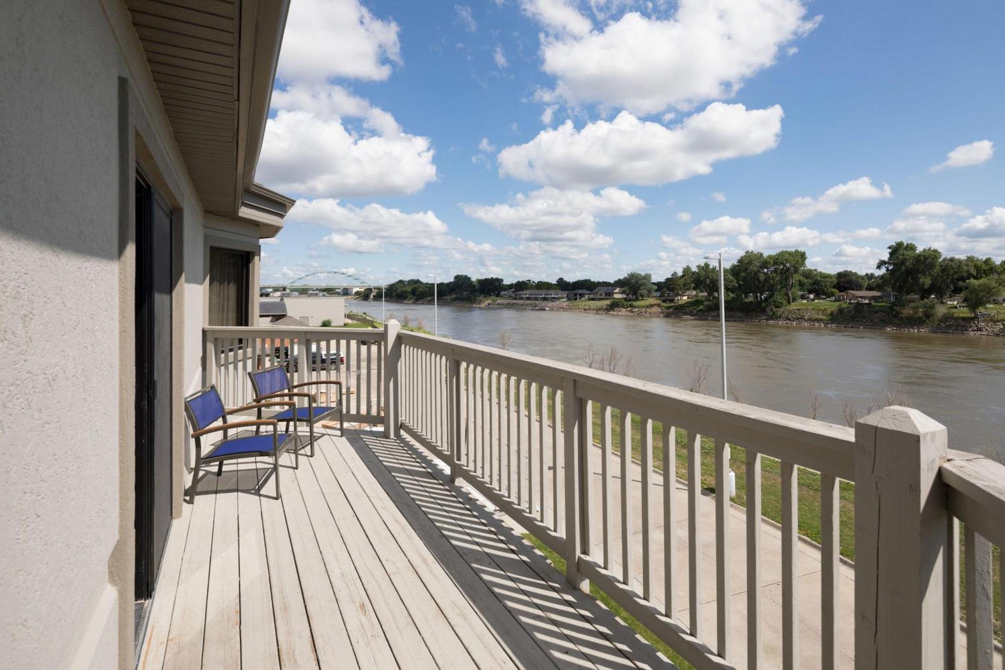 Two Bedroom King Suite with River View